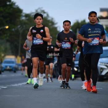 Runner Photo 3718871
