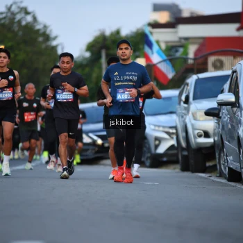 Runner Photo 3718887