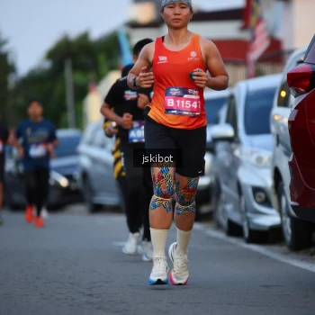 Runner Photo 3718930