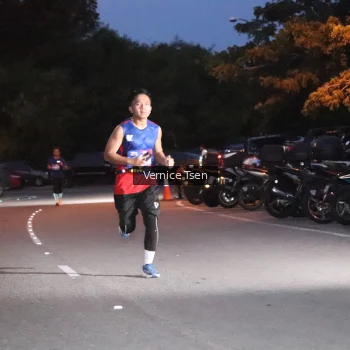 Runner Photo 3718957