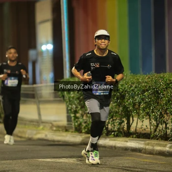 Runner Photo 3719006