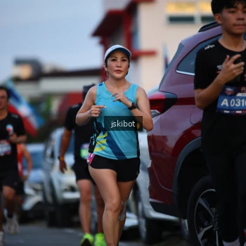 Runner Photo 3719015