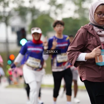 Runner Photo 3719025
