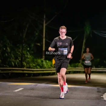 Runner Photo 3719026