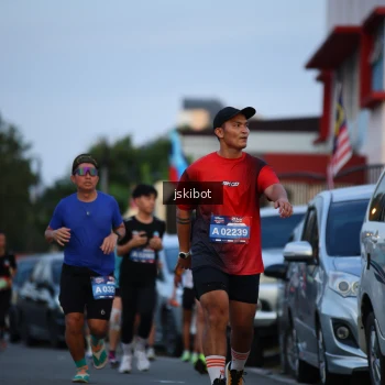 Runner Photo 3719056