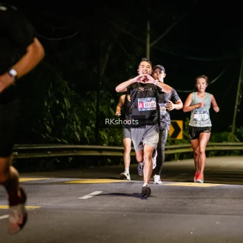 Runner Photo 3719094