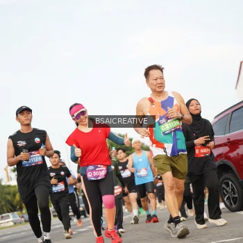 Runner Photo 3719117