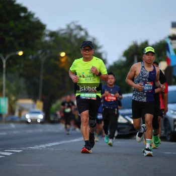 Runner Photo 3719118