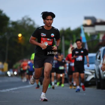 Runner Photo 3719122