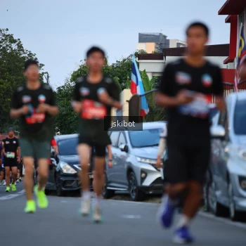 Runner Photo 3719175