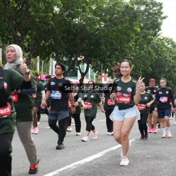 Runner Photo 3719183