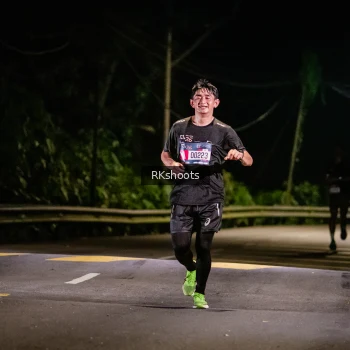 Runner Photo 3719202