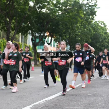 Runner Photo 3719217
