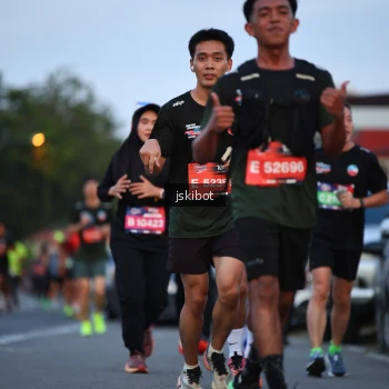 Runner Photo 3719218