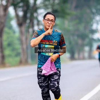 Runner Photo 3719219