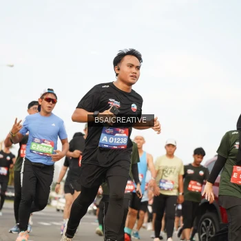 Runner Photo 3719249