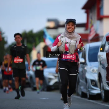Runner Photo 3719262