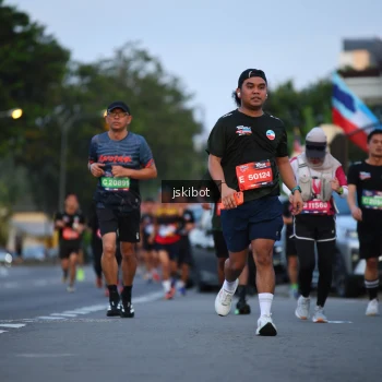 Runner Photo 3719315