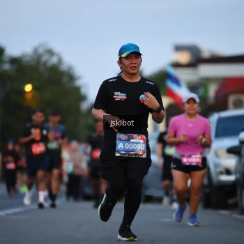 Runner Photo 3719362