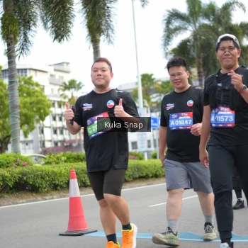 Runner Photo 3719374