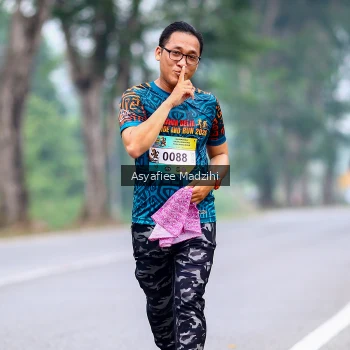 Runner Photo 3719379
