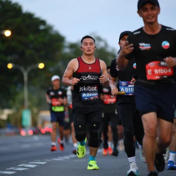 Runner Photo 3719488
