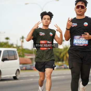 Runner Photo 3719497