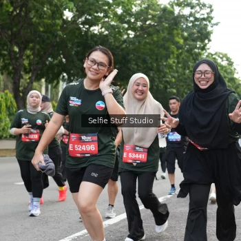 Runner Photo 3719498