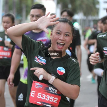 Runner Photo 3719623