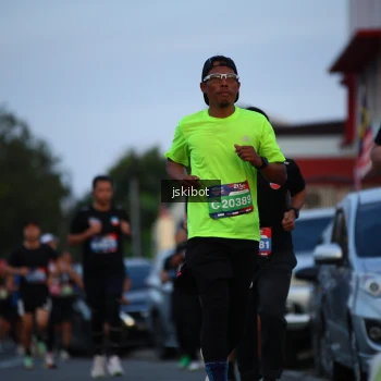 Runner Photo 3719644