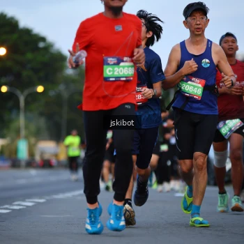 Runner Photo 3719780