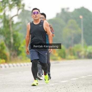 Runner Photo 3719837