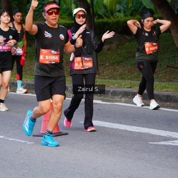 Runner Photo 3719872