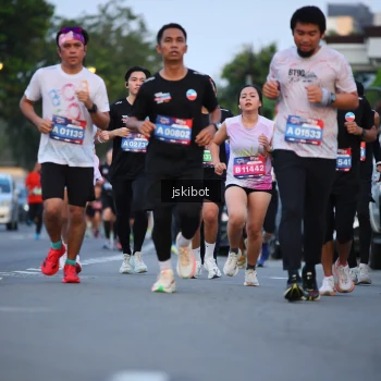 Runner Photo 3719955