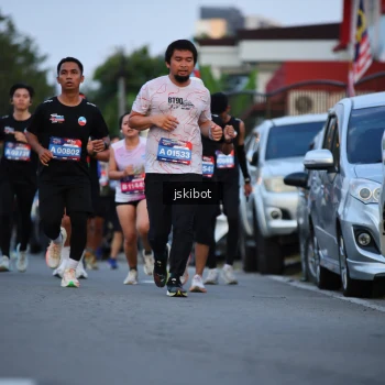 Runner Photo 3719965