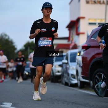 Runner Photo 3719986