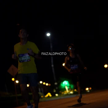 Runner Photo 3720002