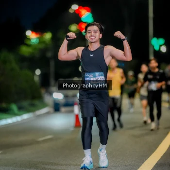 Runner Photo 3720129
