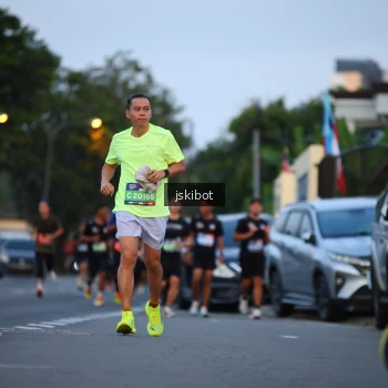 Runner Photo 3720152