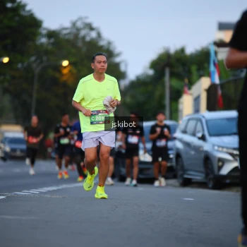 Runner Photo 3720161