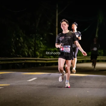 Runner Photo 3720256