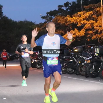Runner Photo 3720283