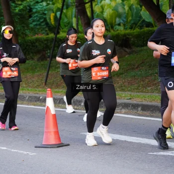 Runner Photo 3720376