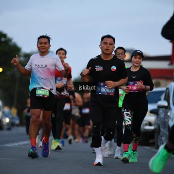 Runner Photo 3720416