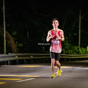 Runner Photo 3720431