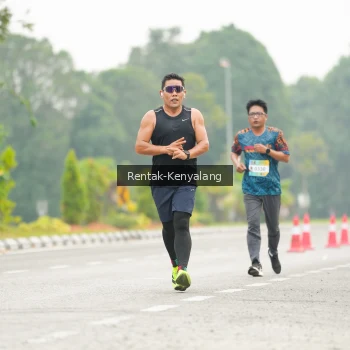 Runner Photo 3720444