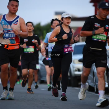 Runner Photo 3720512