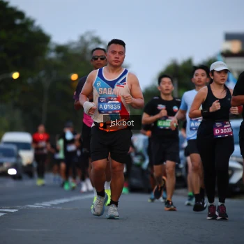 Runner Photo 3720543