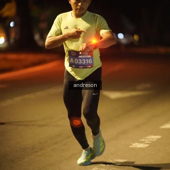 Runner Photo 3720576