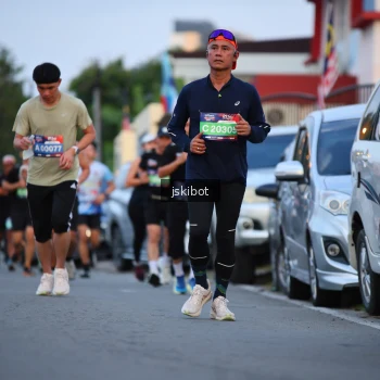 Runner Photo 3720581